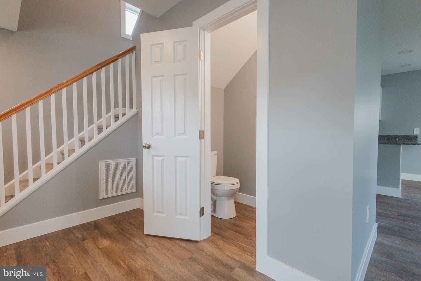 113 E Moler Avenue photo 7