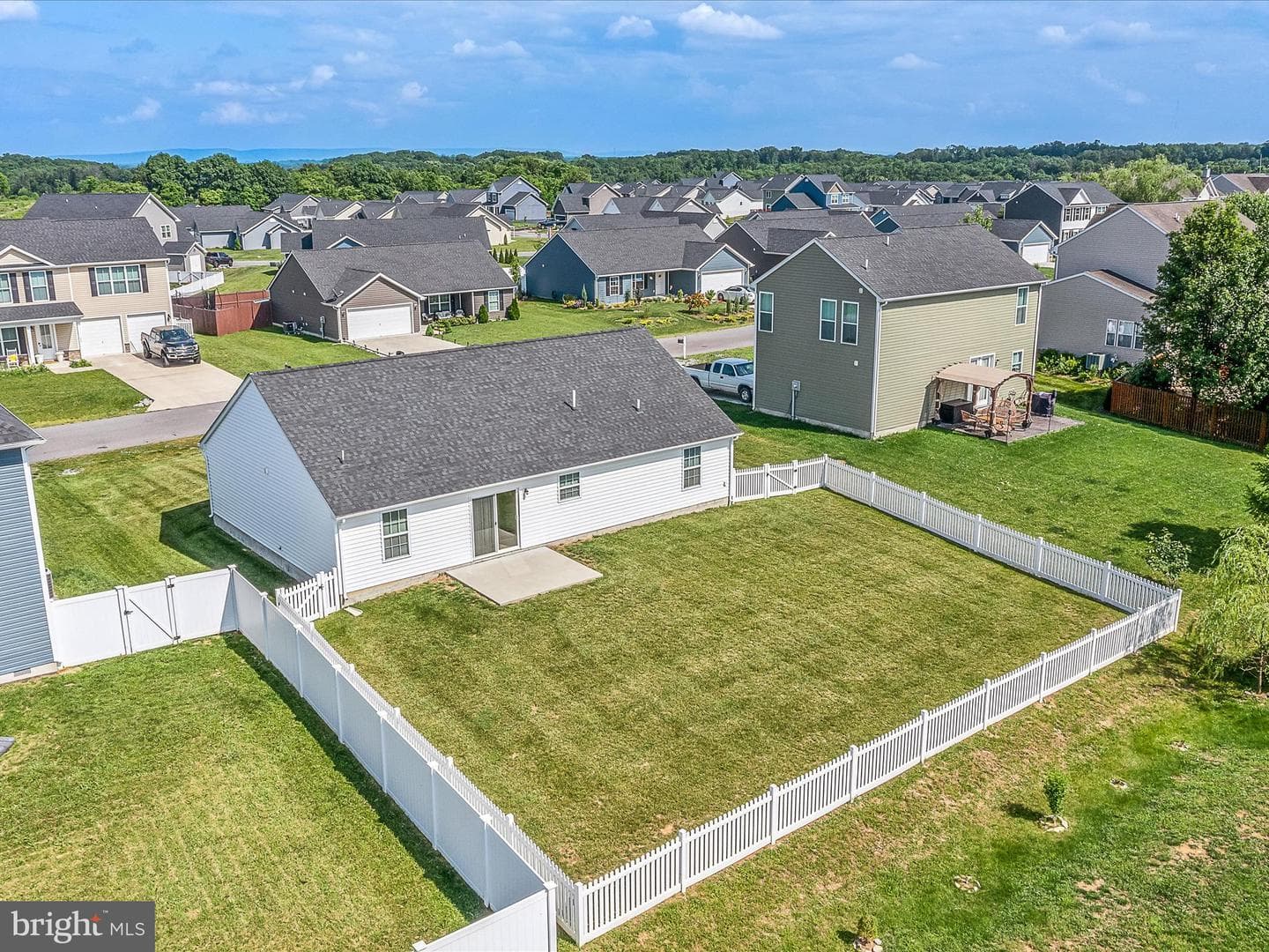 172 Corbin Heights Way photo 32