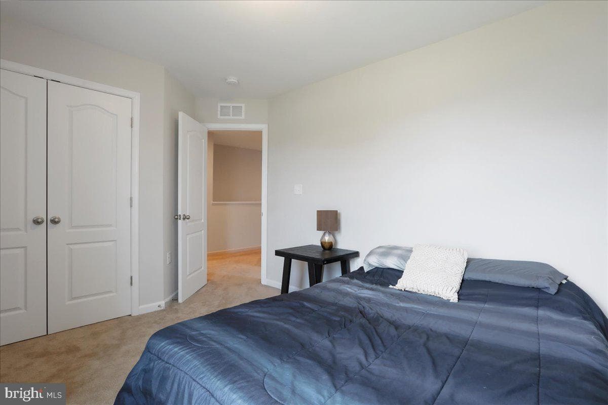 60 Faye Drive photo 29