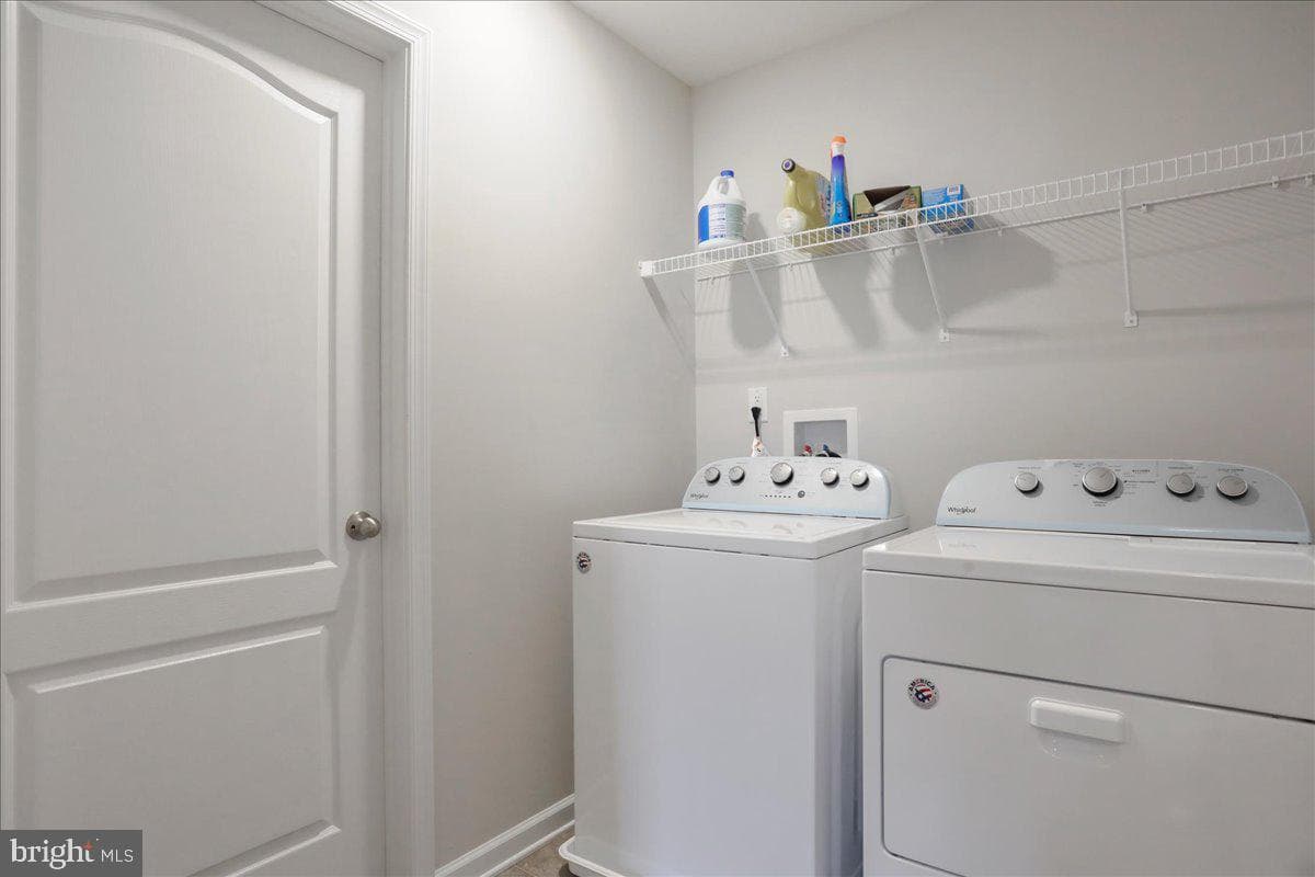 60 Faye Drive photo 31
