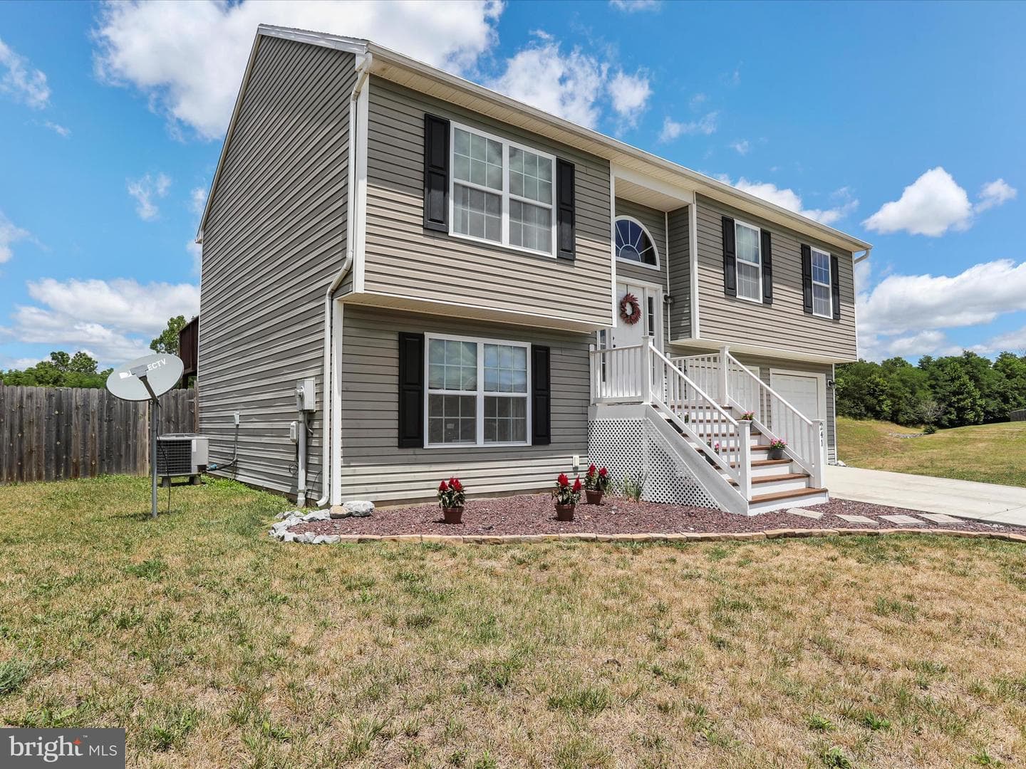 241 Job Road photo 31