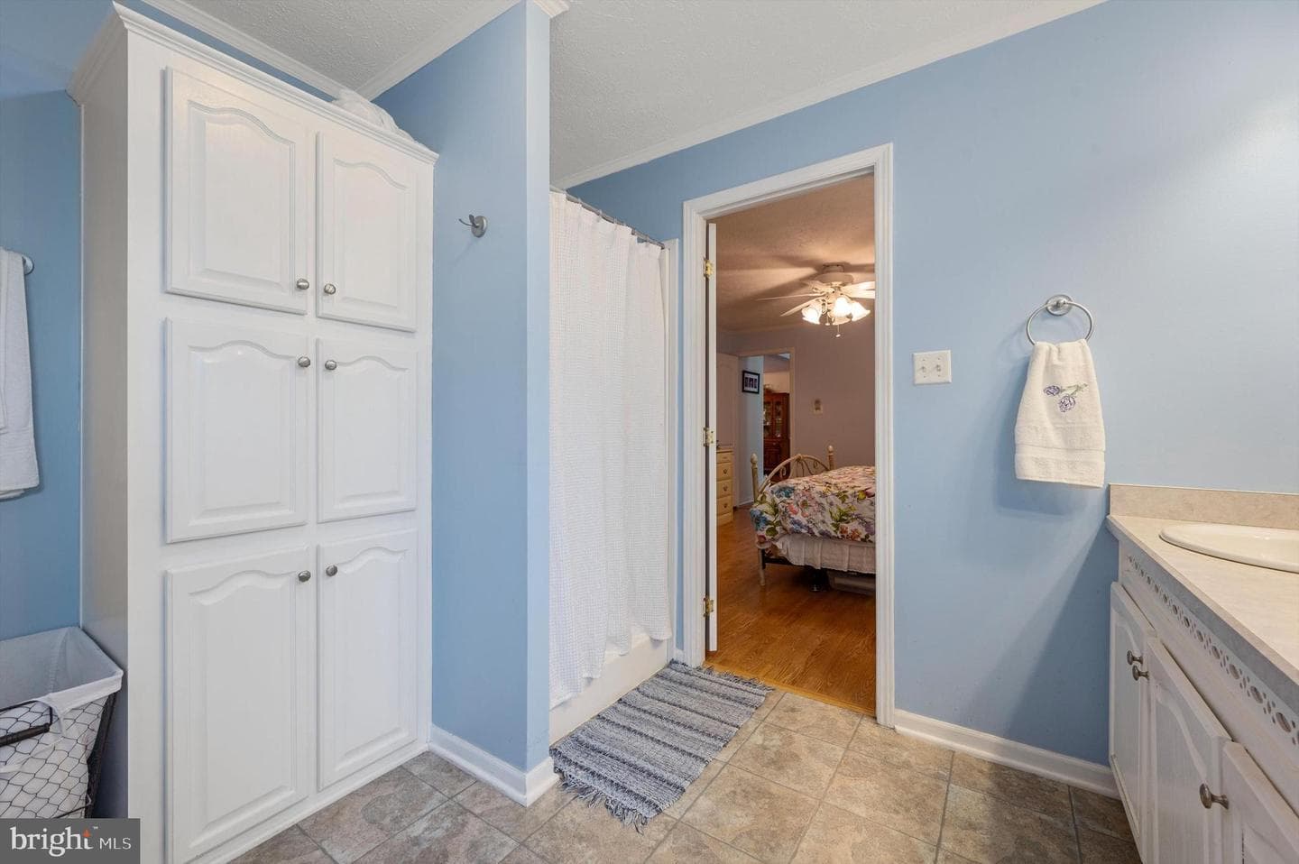 244 Sharons Lane photo 22