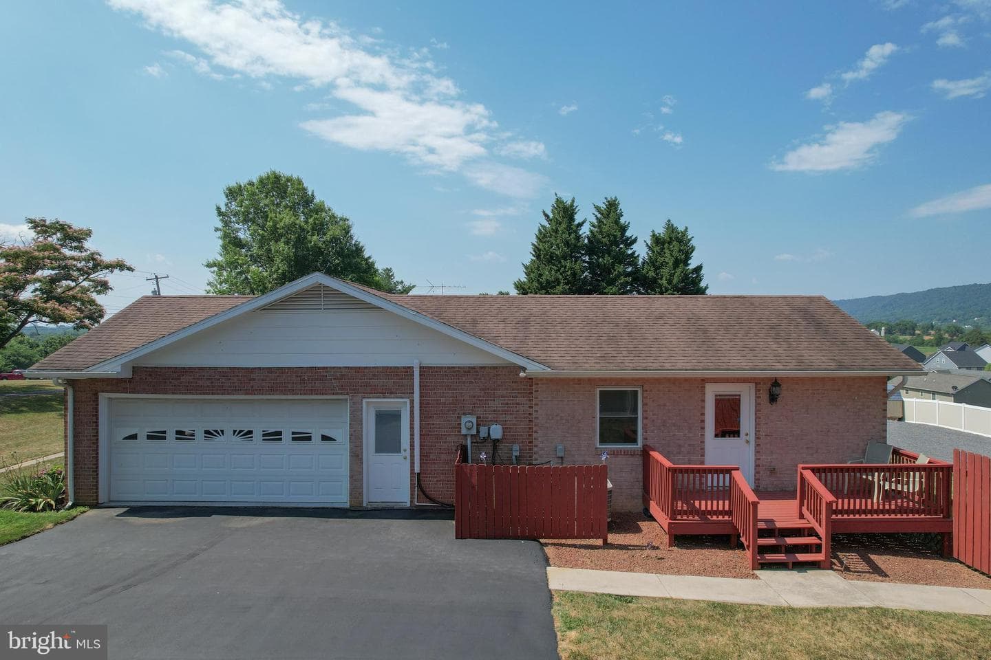 509 Ridge Road S photo 33