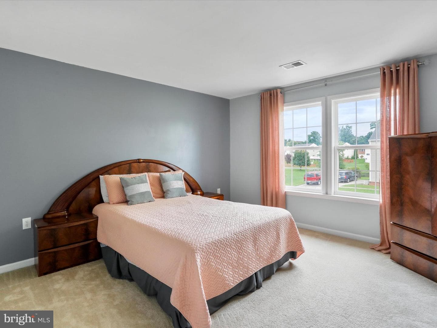 124 Seurat Lane photo 10