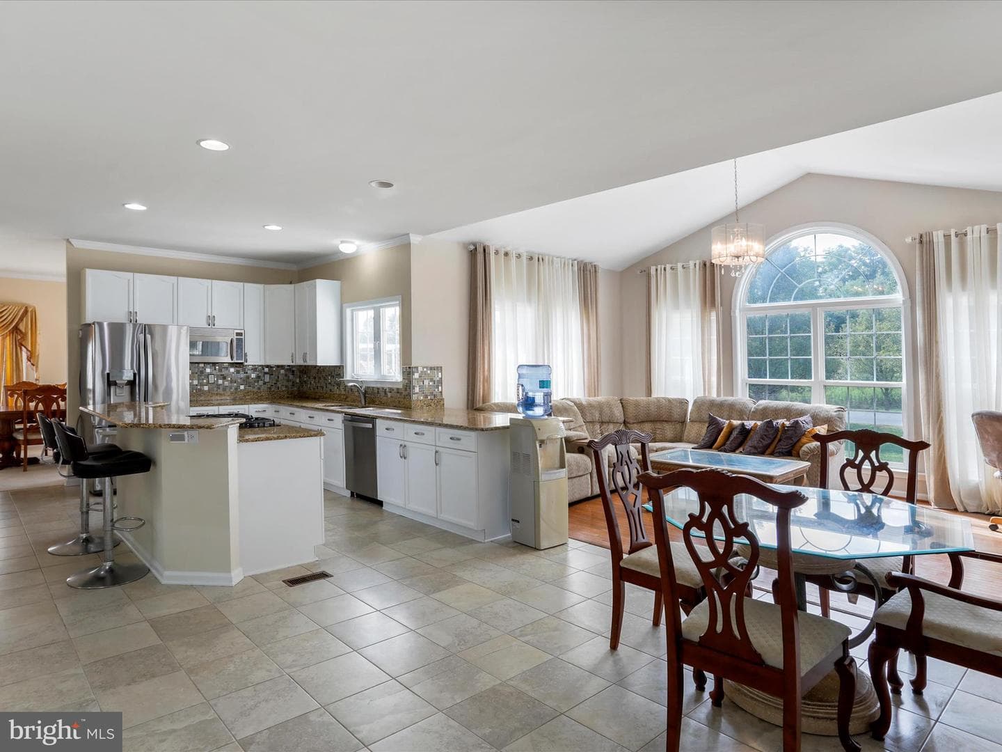 124 Seurat Lane photo 39
