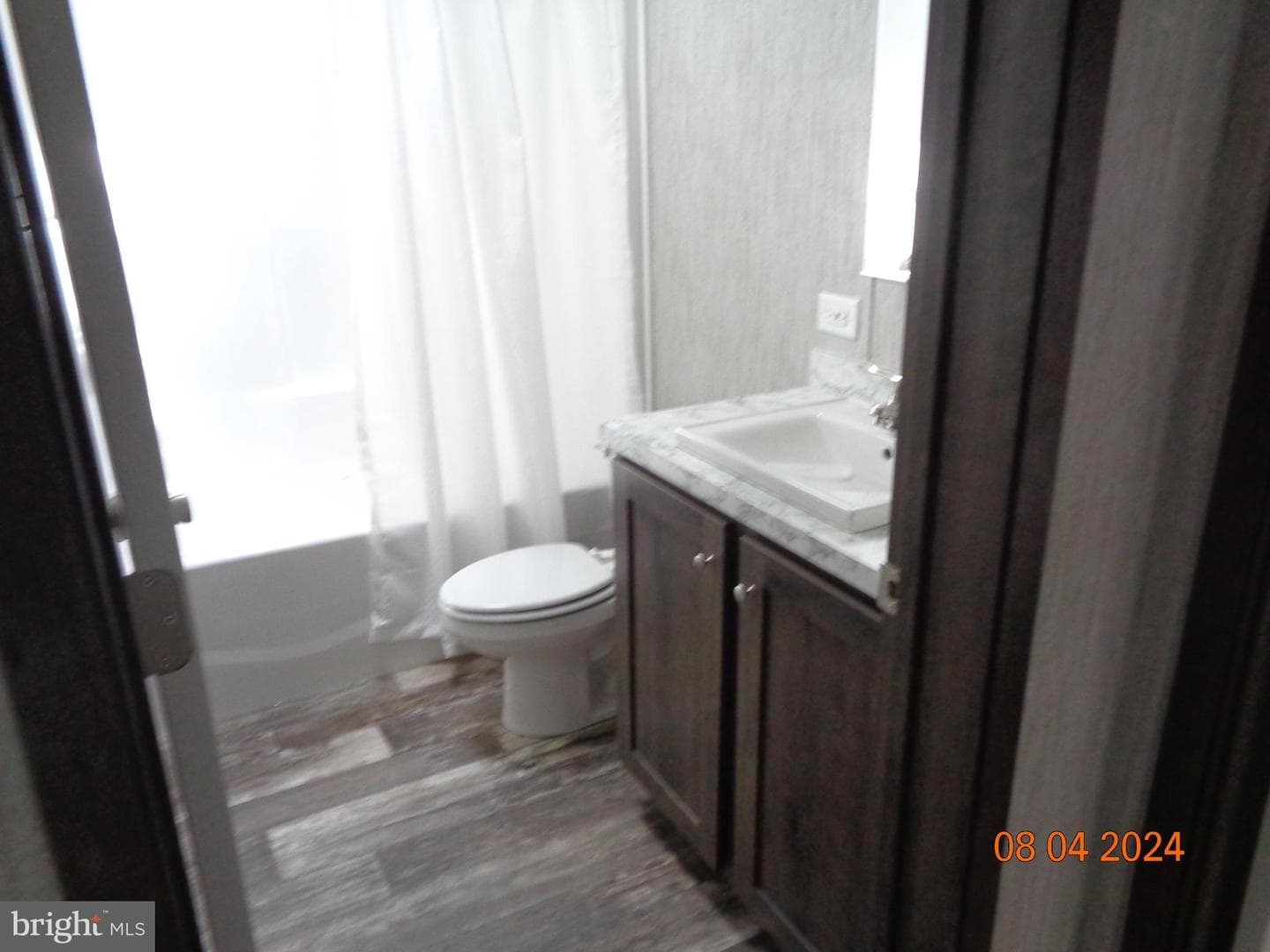 247 Apollo Court photo 18
