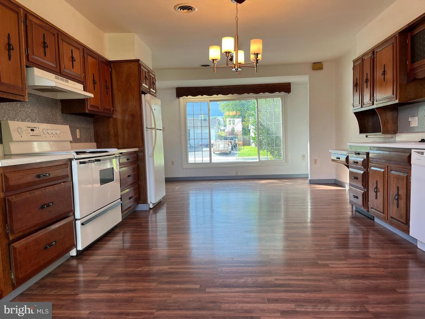 418 S Georgia Avenue photo 16
