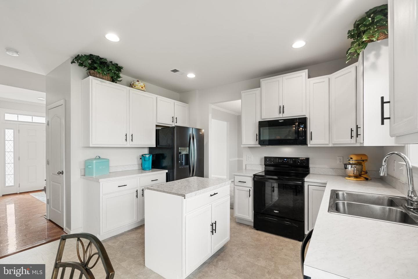 846 Calvert Circle photo 15