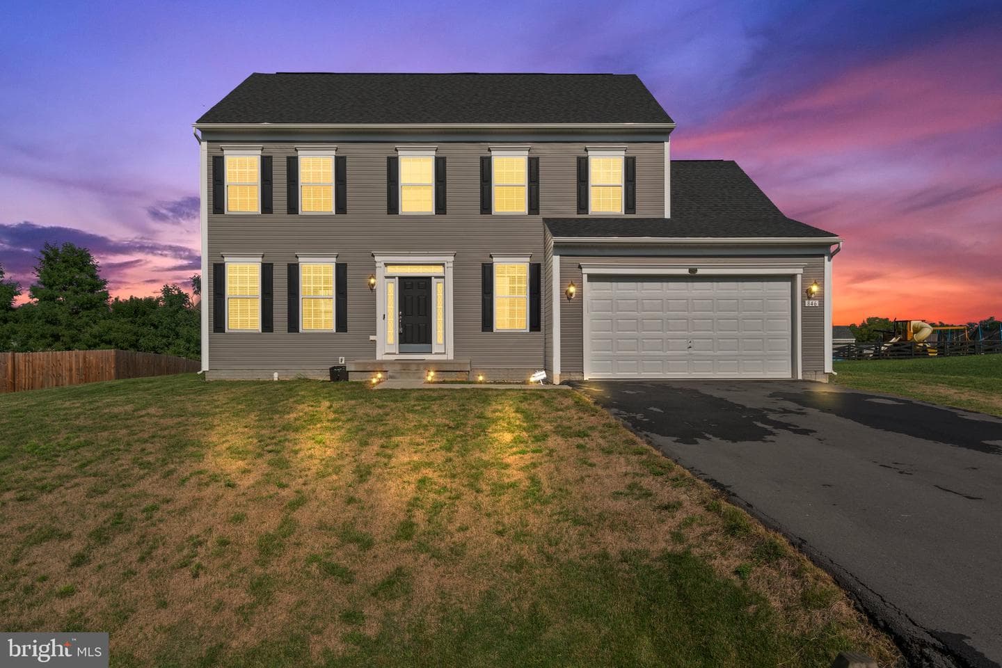 846 Calvert Circle photo 2
