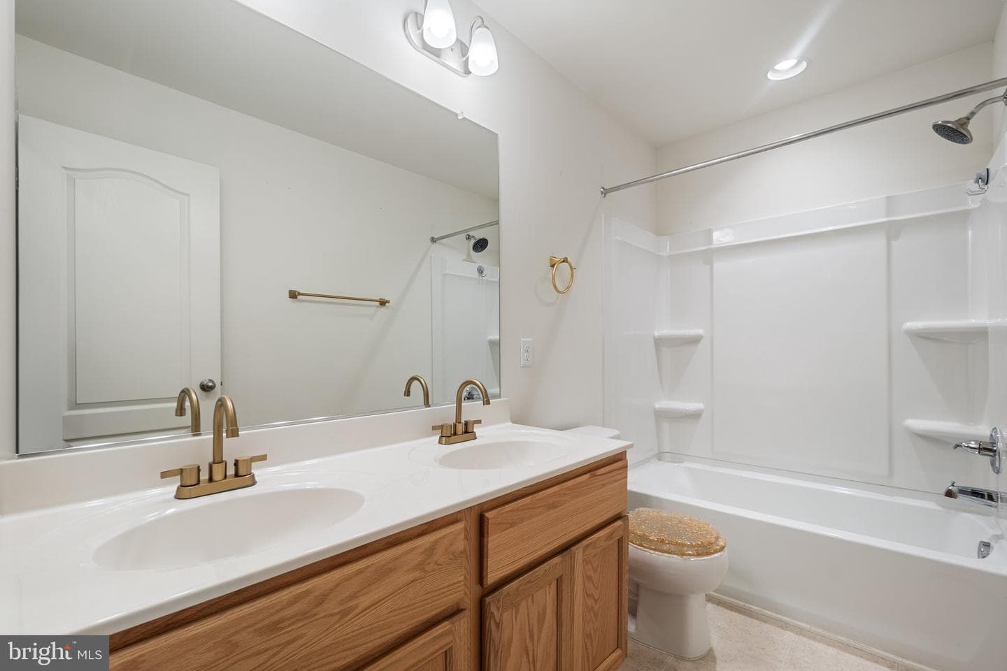 846 Calvert Circle photo 30