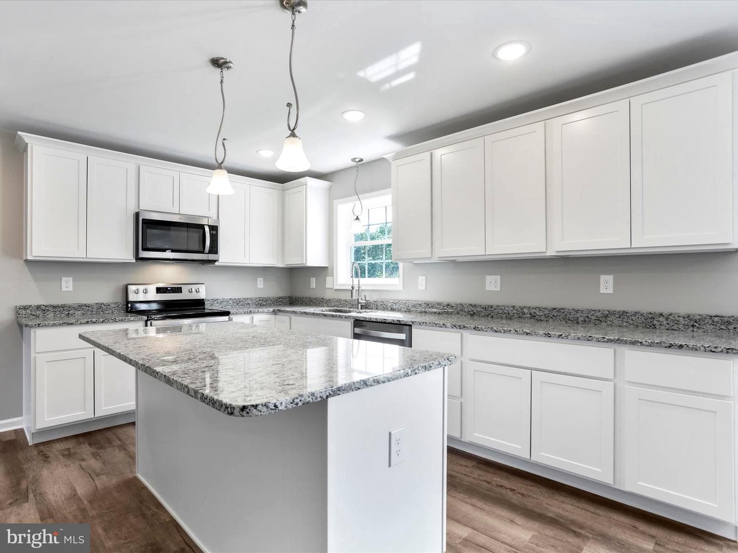 356 Europa Way photo 14