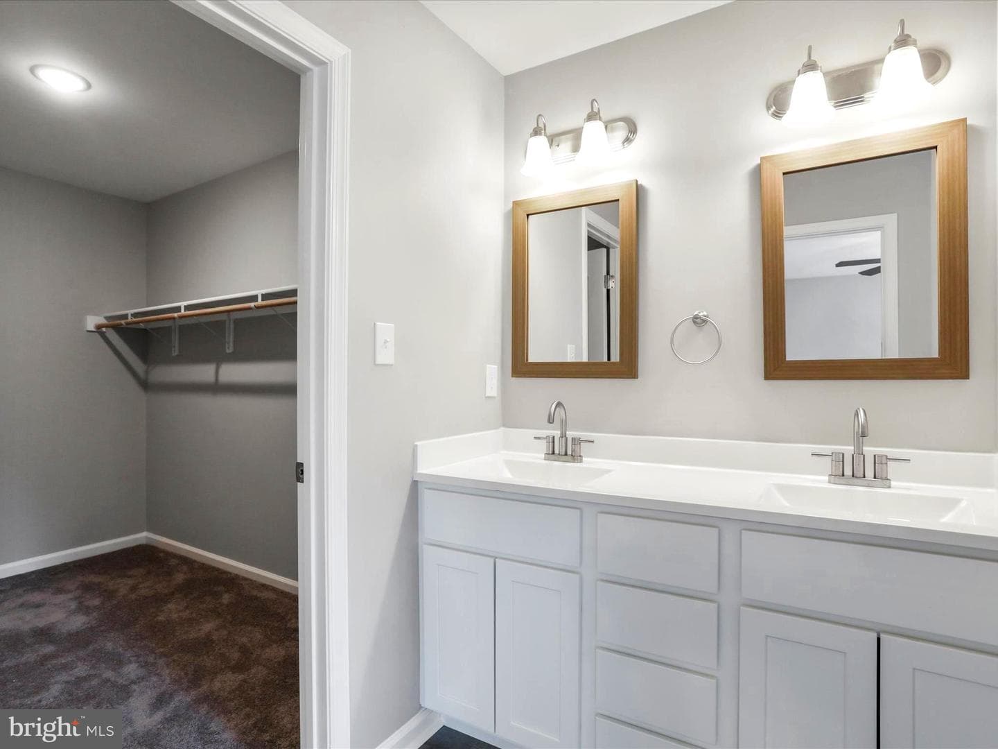 356 Europa Way photo 22