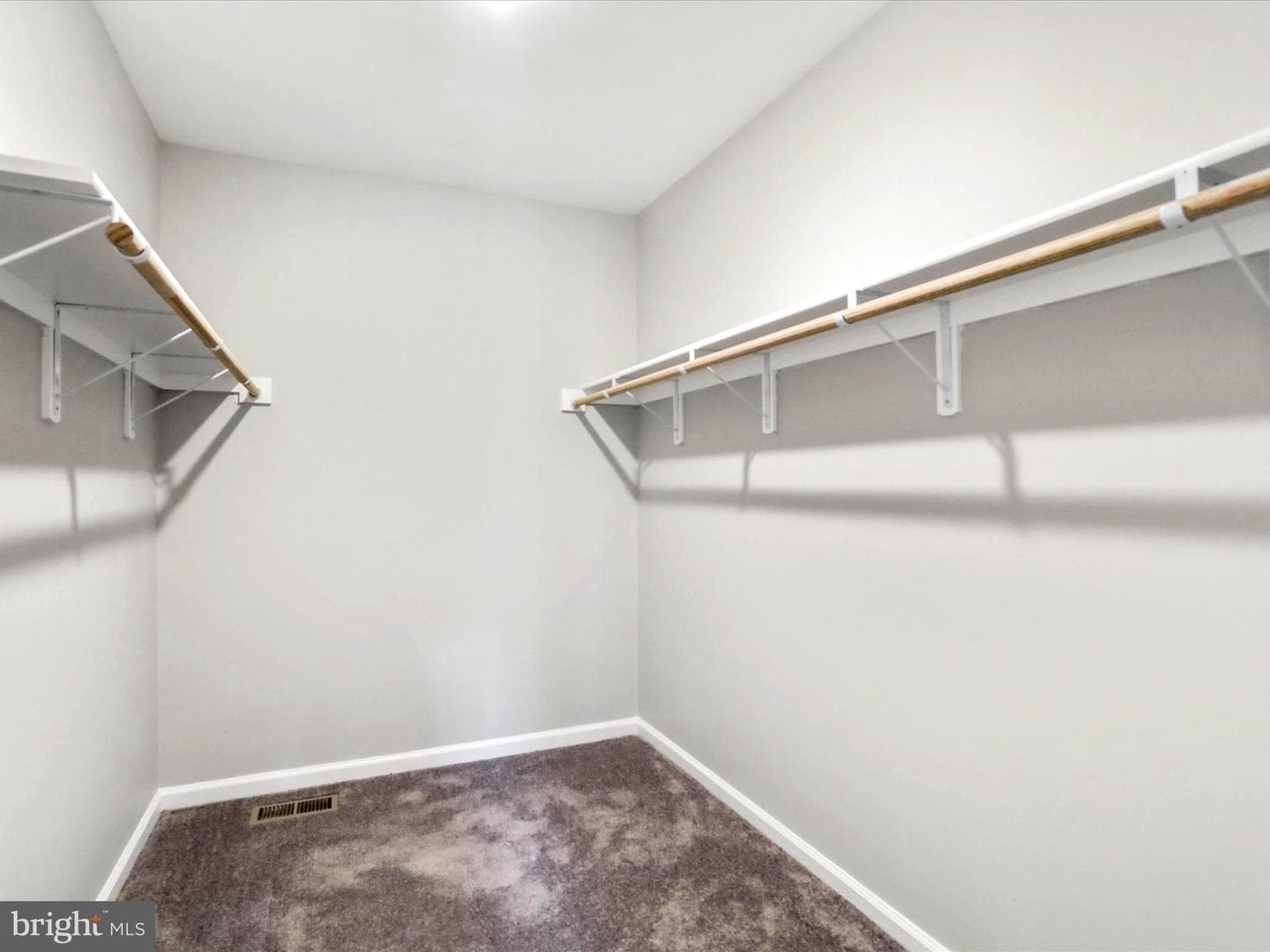 356 Europa Way photo 24