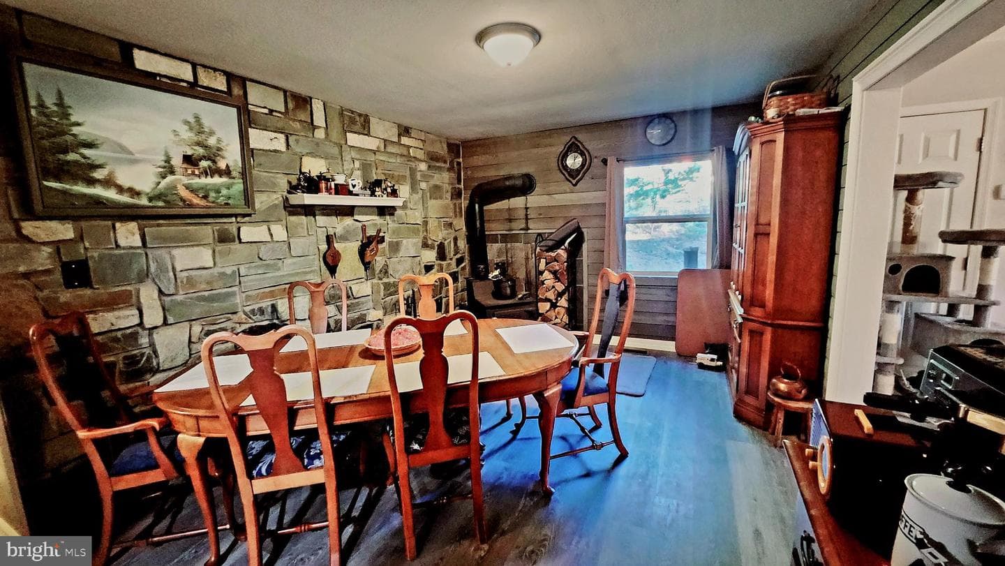 3604 Swinging Bridge Road photo 6