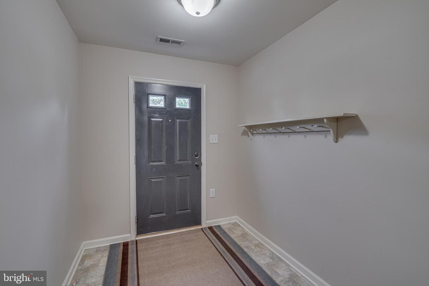 28 Carmody Court photo 4