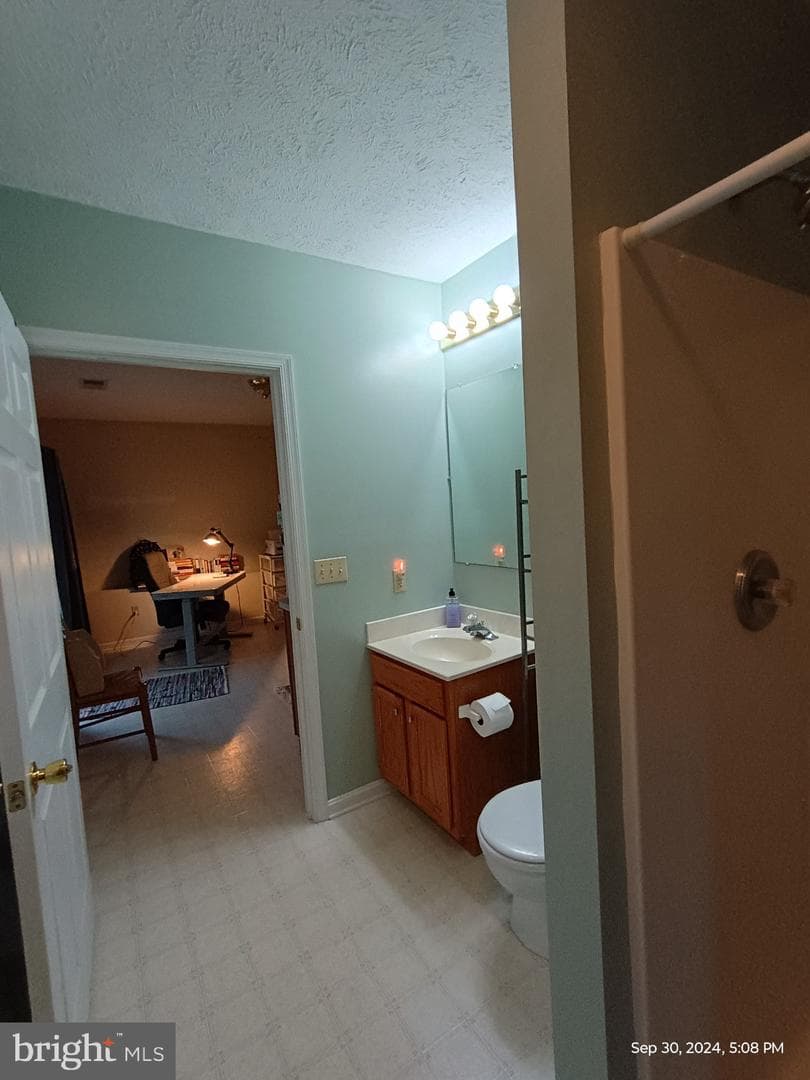 137 Isaac Drive photo 41