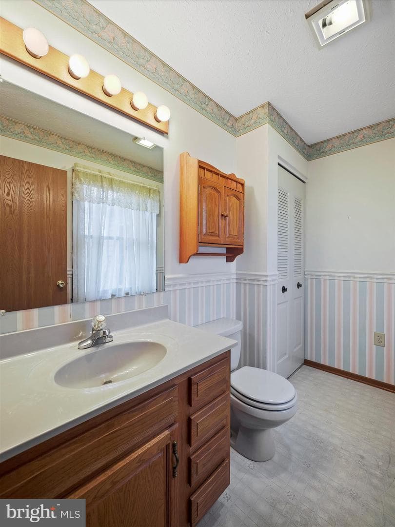 28 Flowerwood Drive photo 13