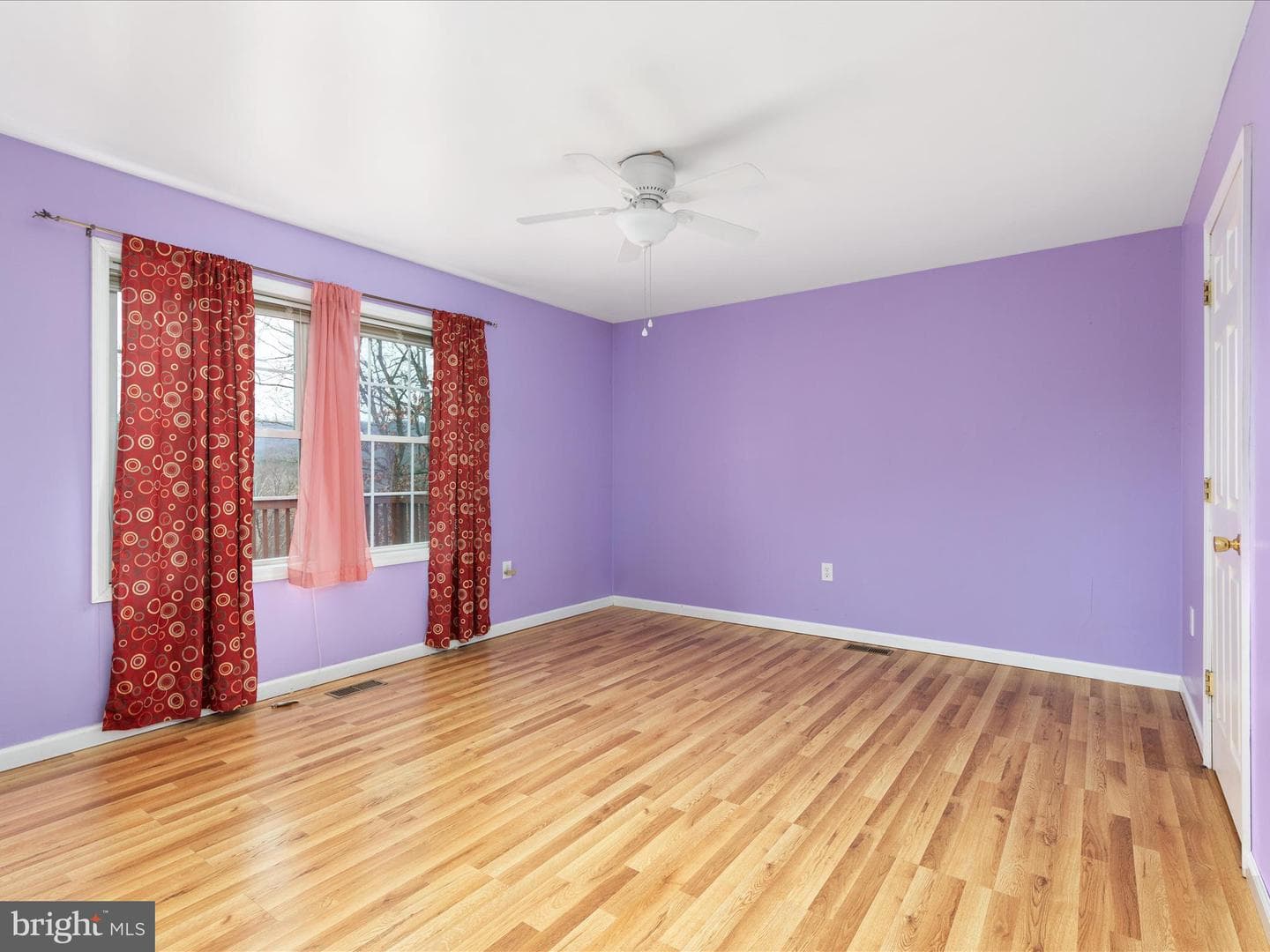 1041 Puffenburger Lane photo 40