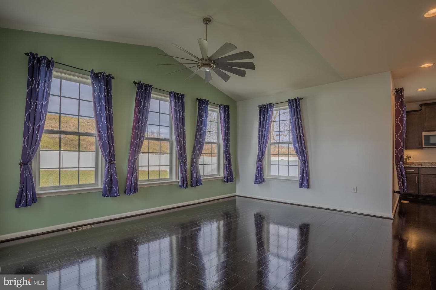61 Sinclair Court photo 17