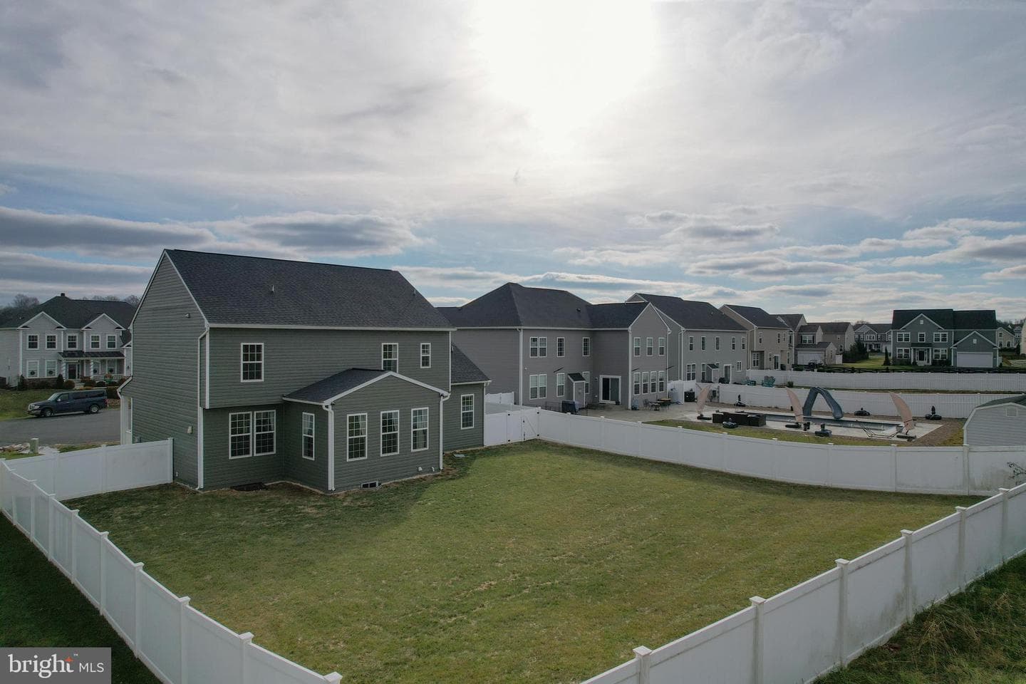 61 Sinclair Court photo 3