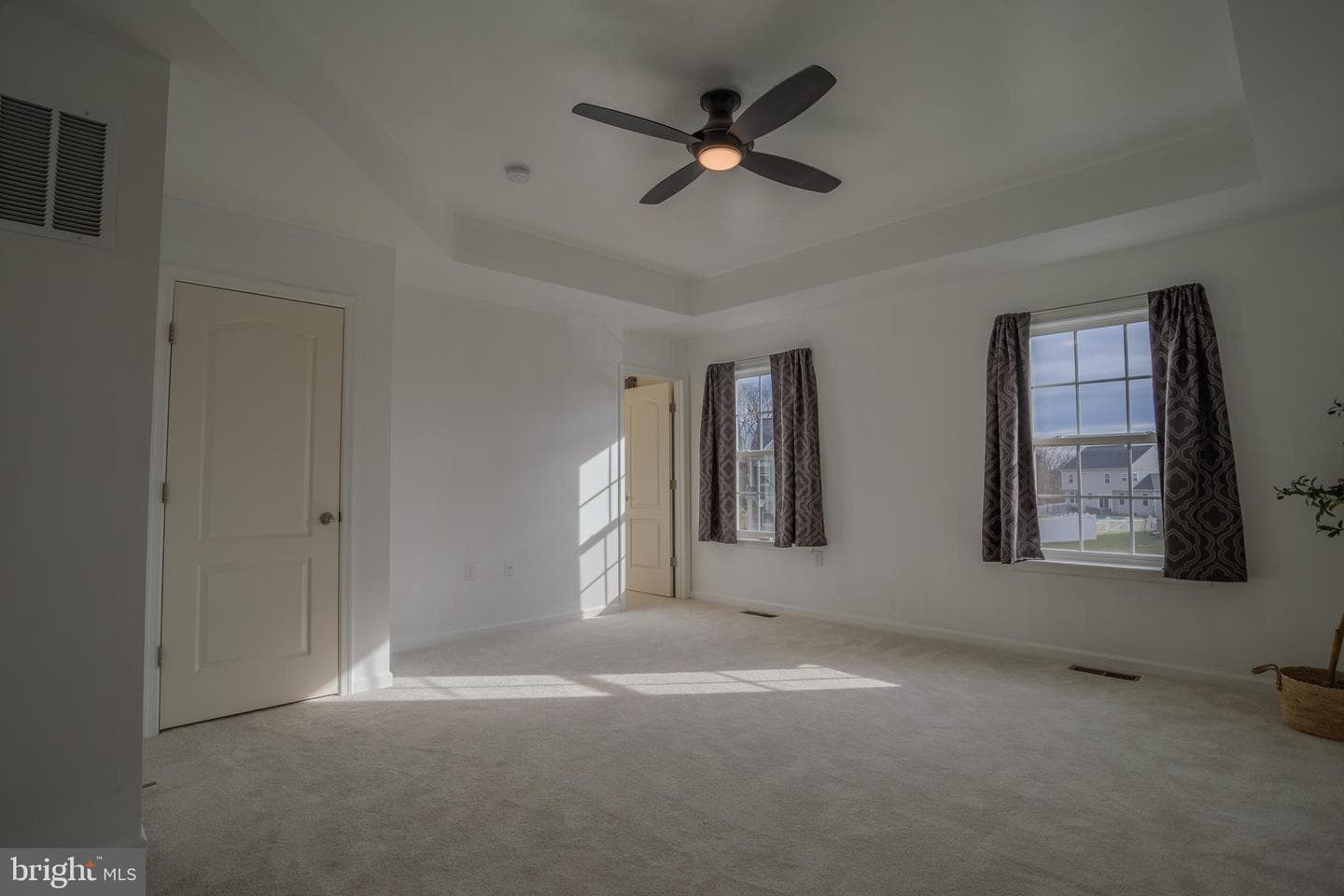61 Sinclair Court photo 34