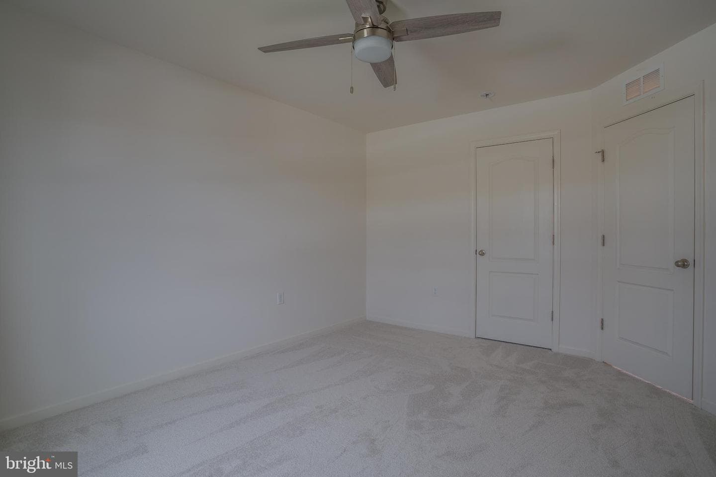 61 Sinclair Court photo 47