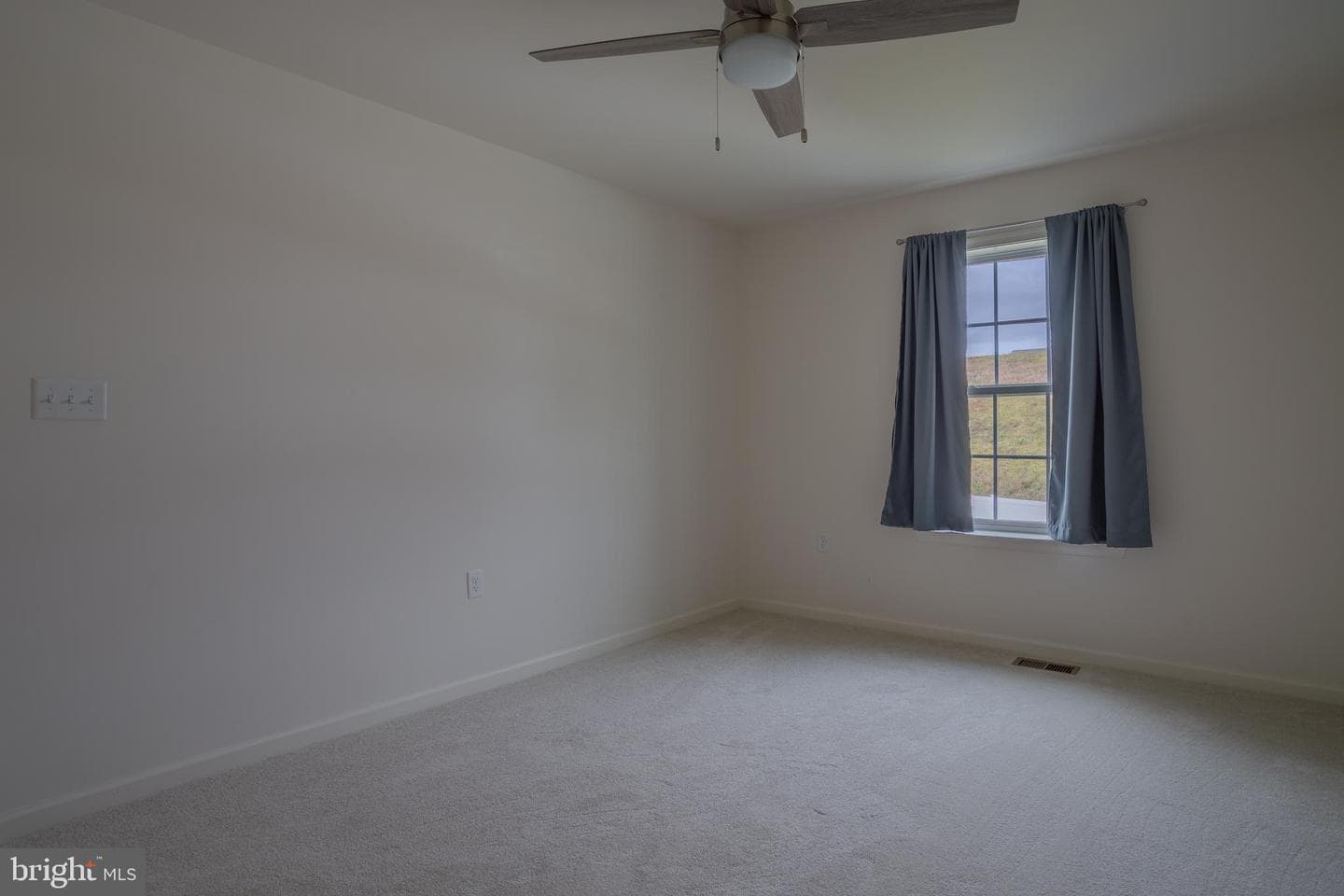 61 Sinclair Court photo 48