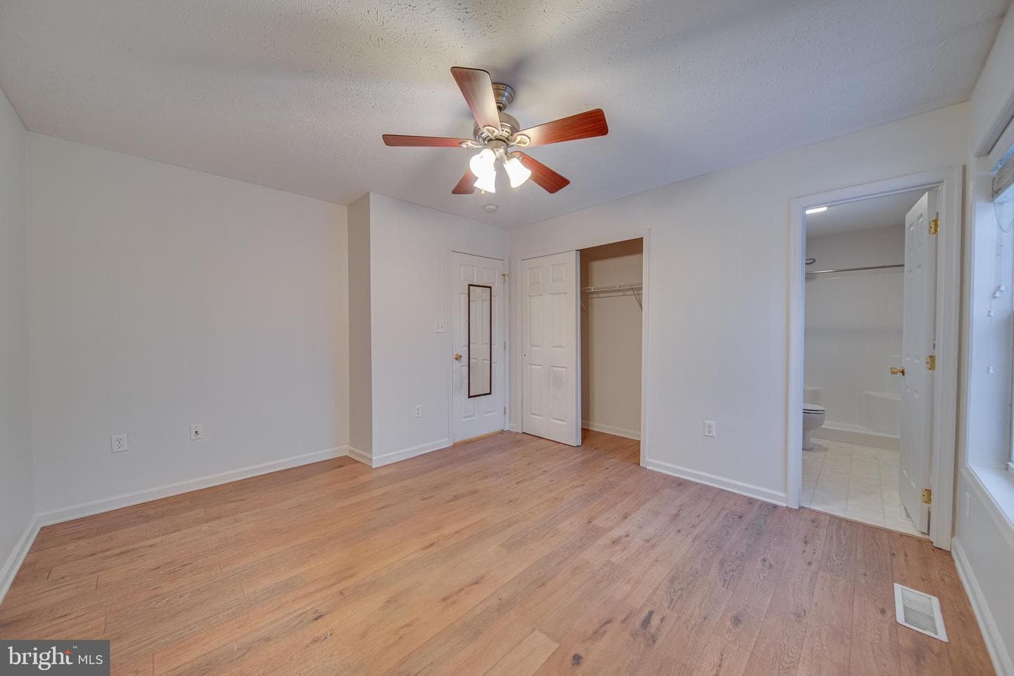 304 Marlowe Drive photo 23