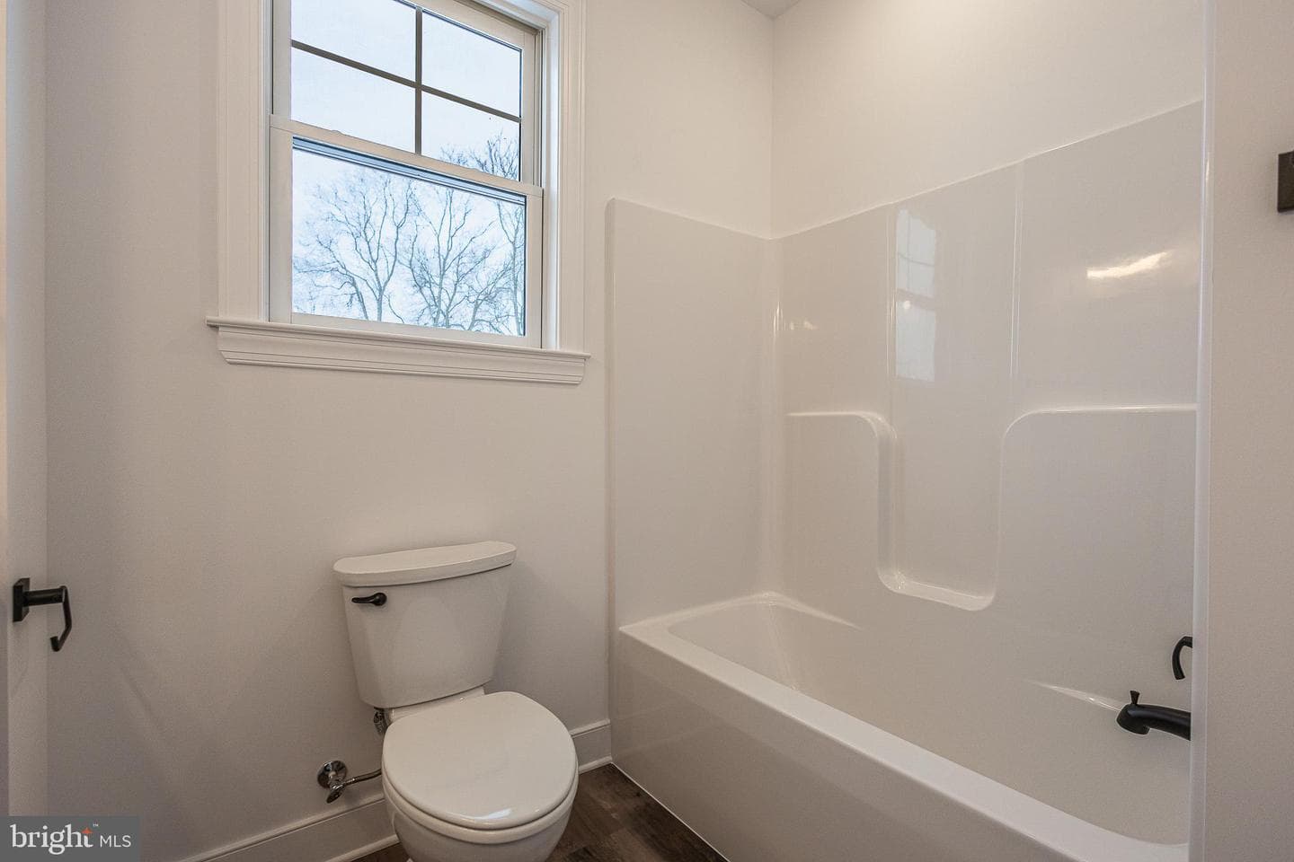 73 Midland Court photo 37
