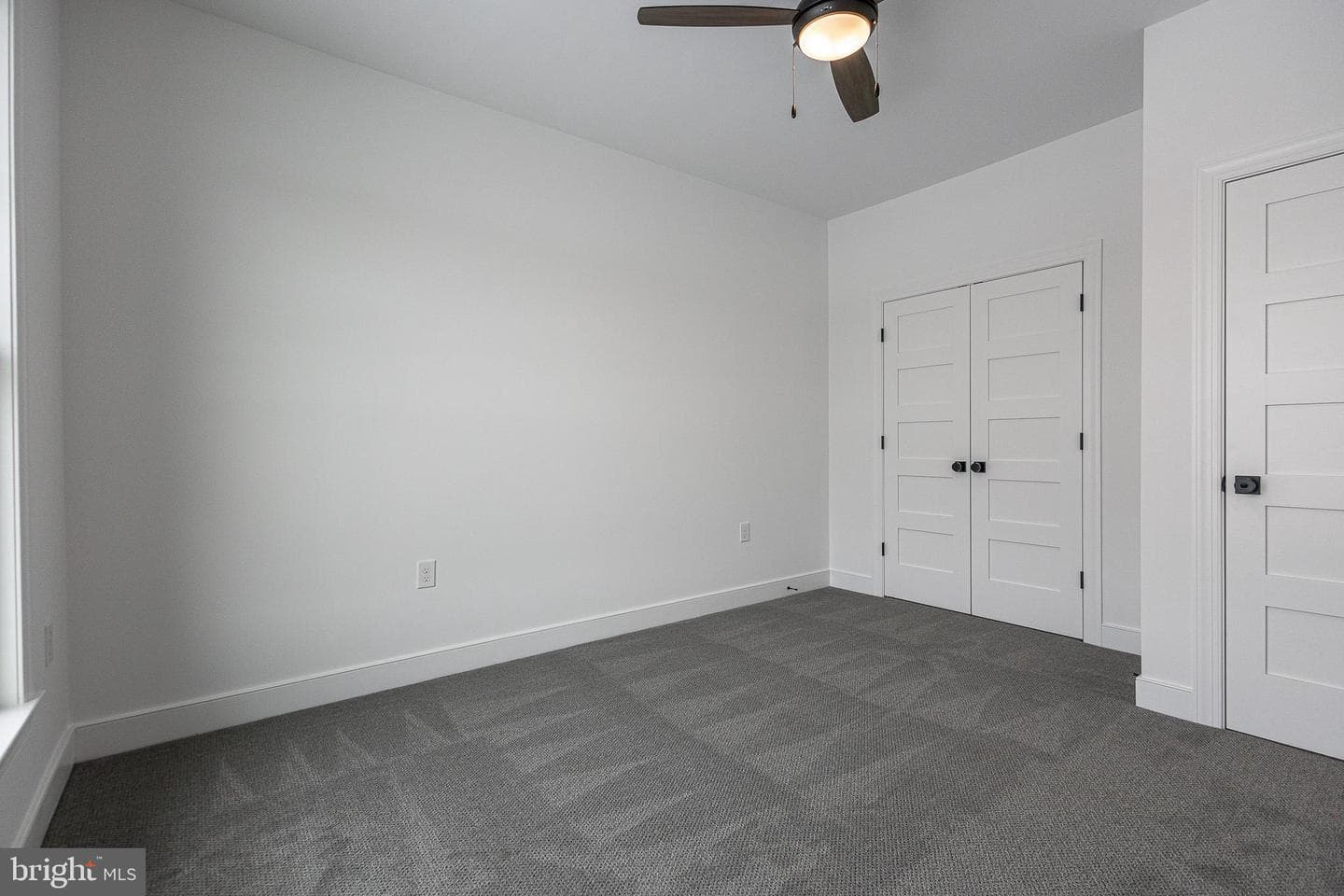 73 Midland Court photo 40