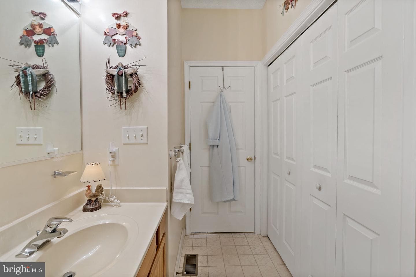 418 Talisman Drive photo 19