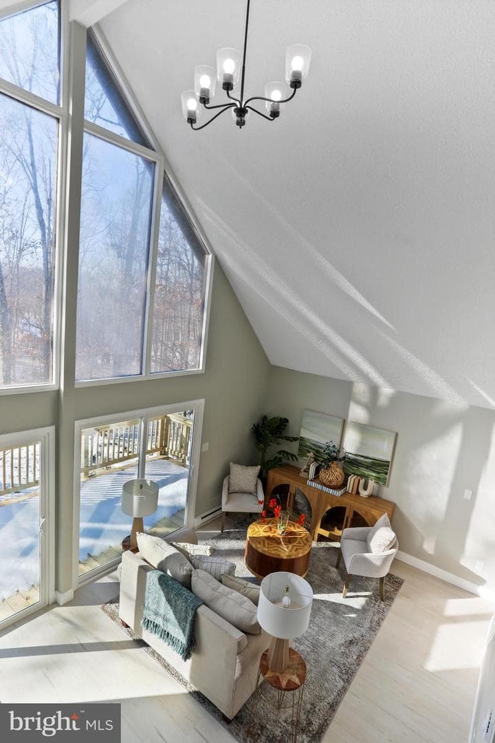 246 Persimmon Lane photo 22