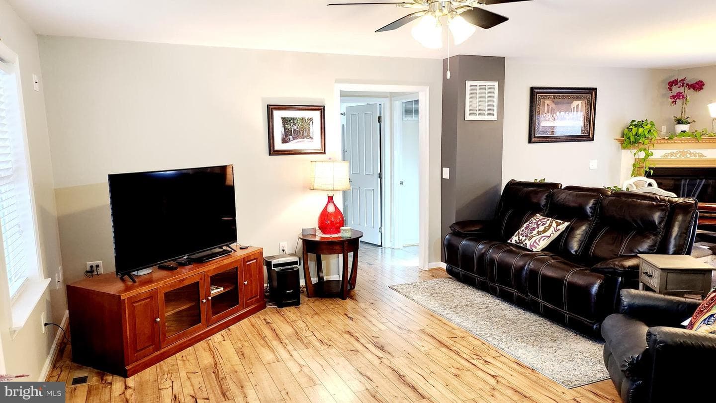 134 Lair Way photo 5