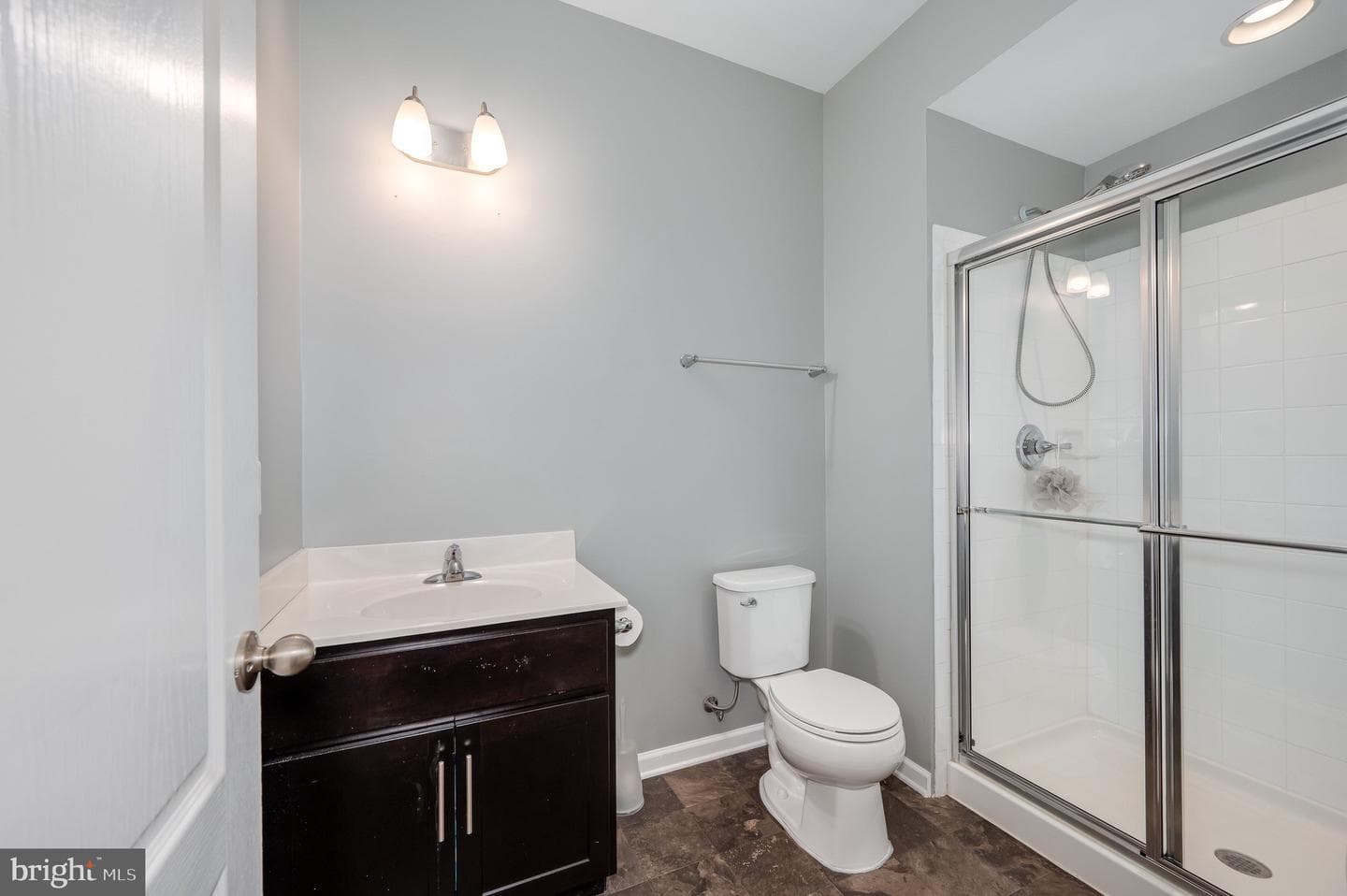 10 Landis Court photo 27