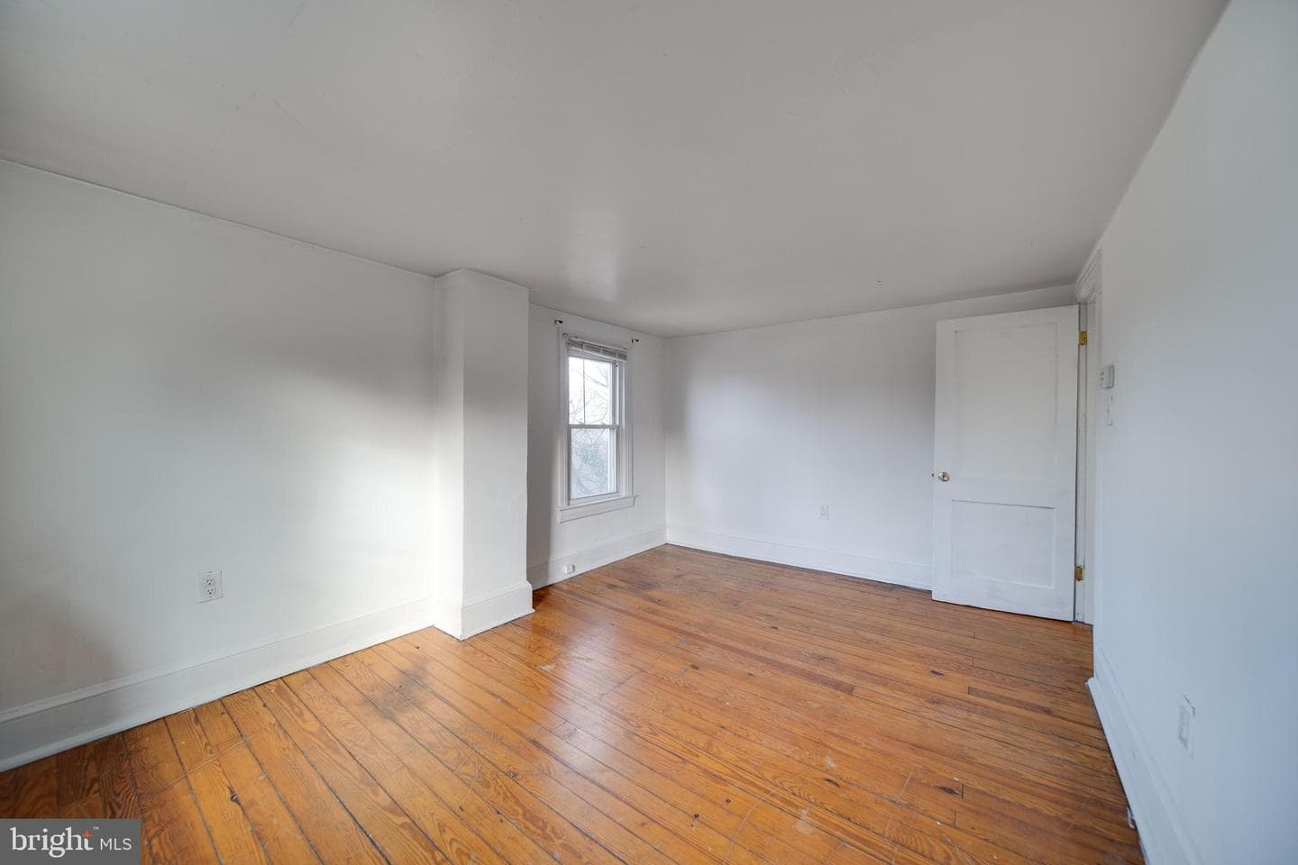 710 S Raleigh Street photo 25