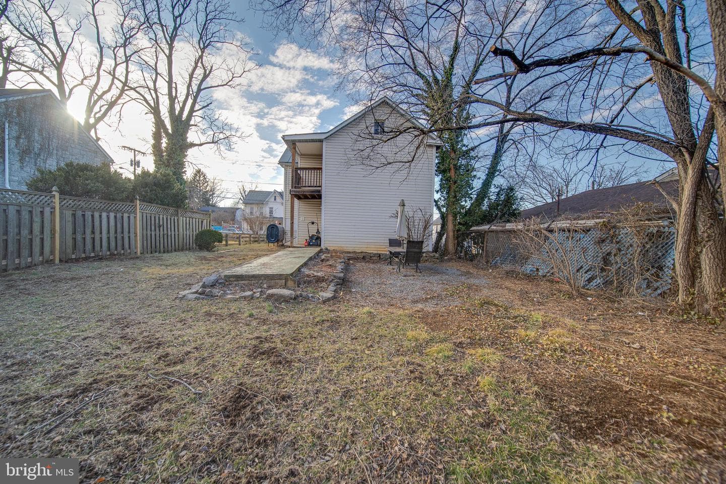 710 S Raleigh Street photo 26