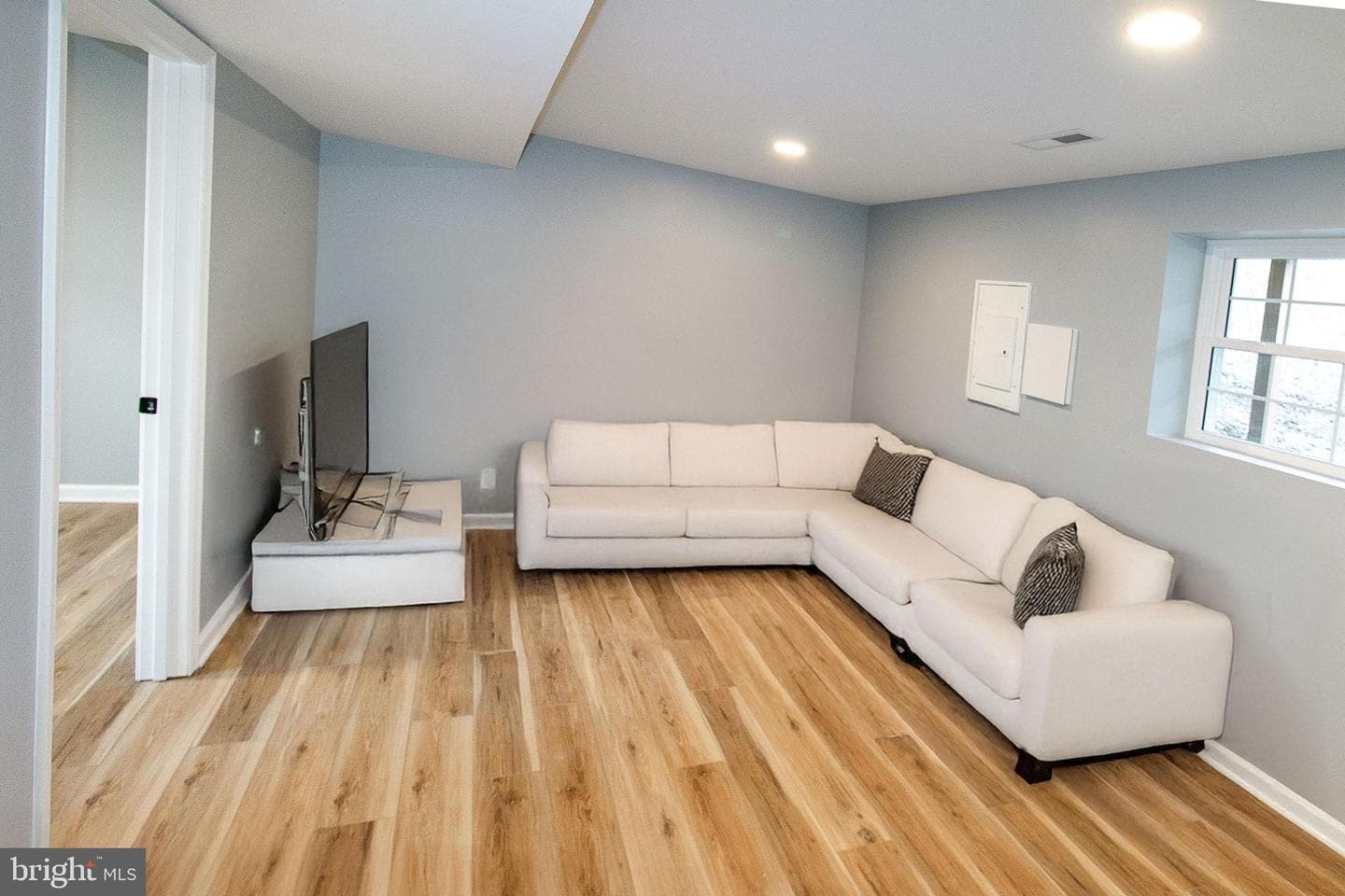 77 Tall Pine Lane photo 11