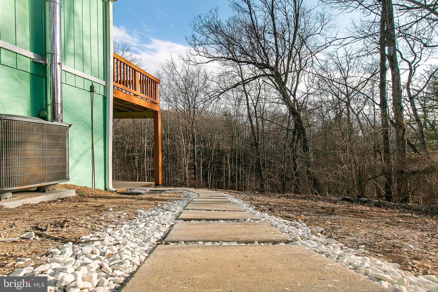 77 Tall Pine Lane photo 39