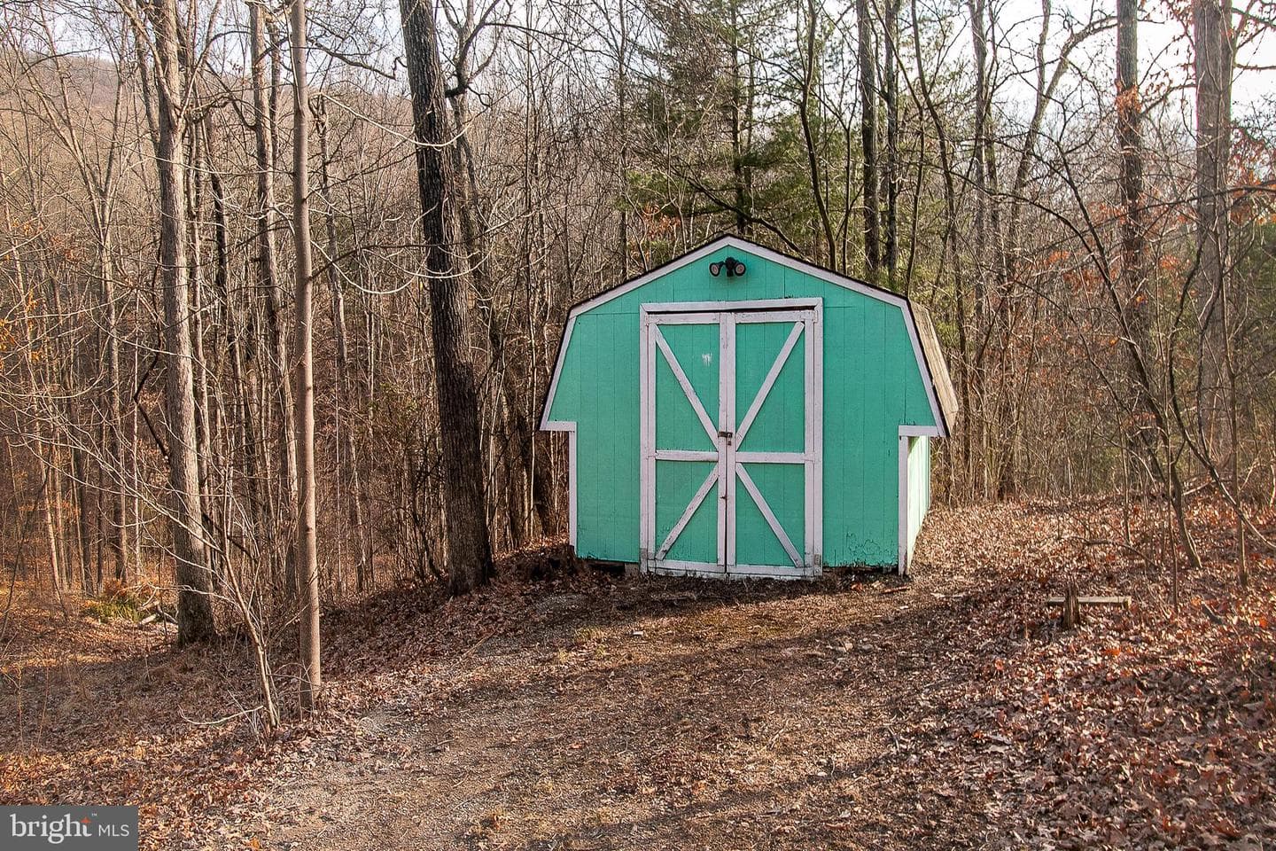 77 Tall Pine Lane photo 41