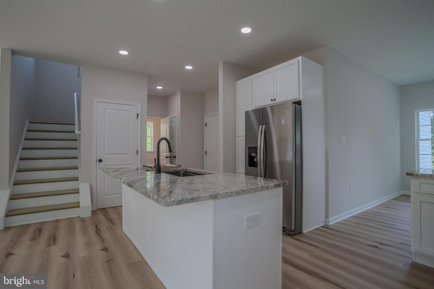 620 N High Street photo 7