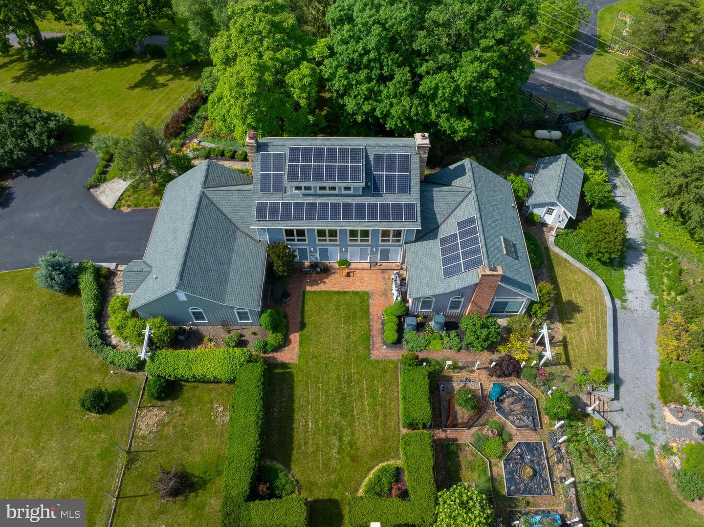 2548 Mountain Lake Road photo 4