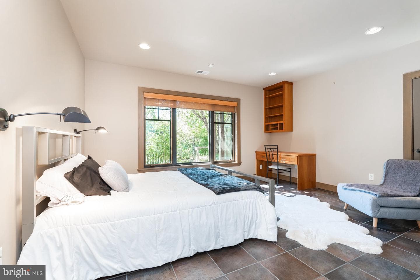 212 Cicada Drive photo 43