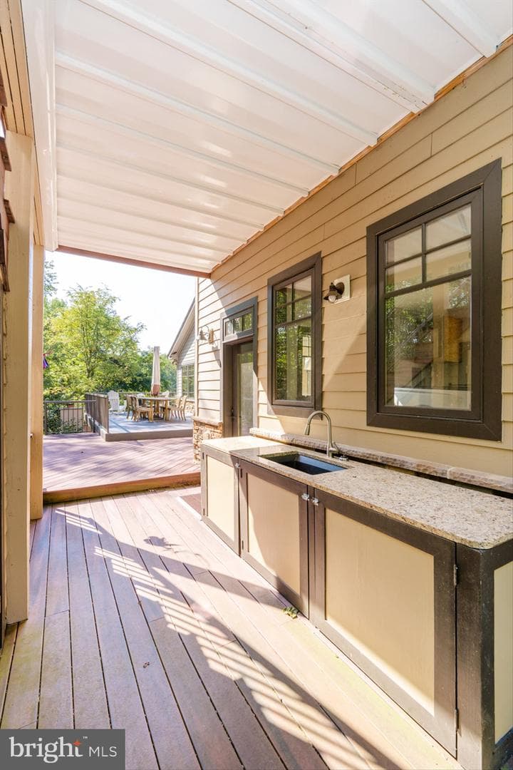 212 Cicada Drive photo 60