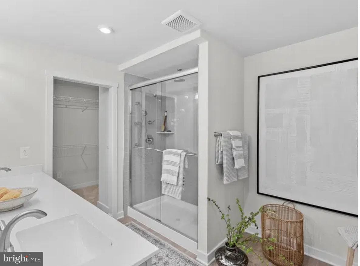 25 Lyriq Court photo 12