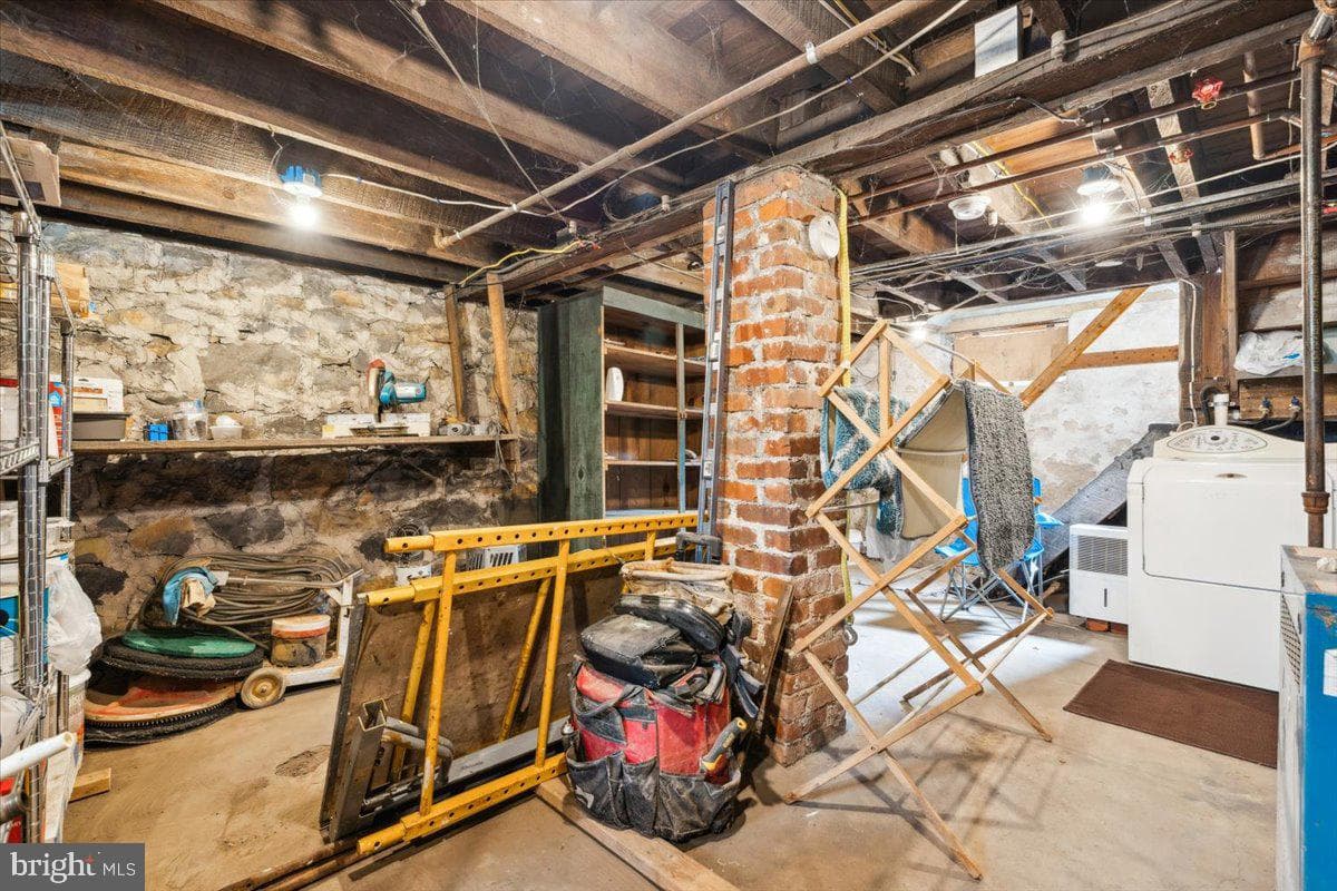 334 Boyd Avenue photo 33