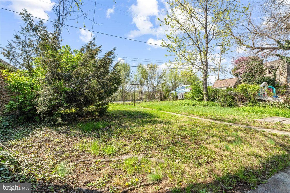 334 Boyd Avenue photo 36