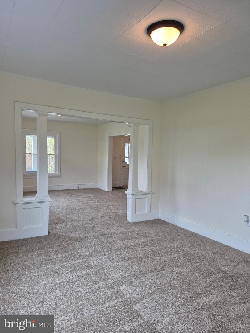 337 E Stephen Street photo 6