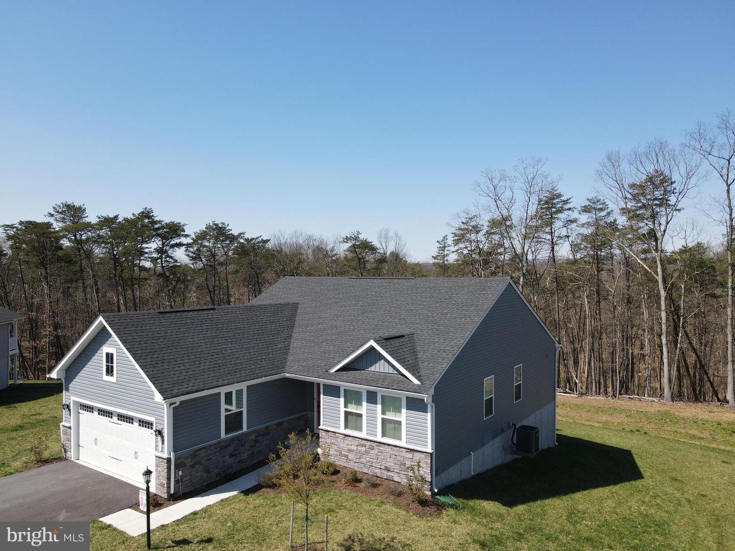 111 Tilapia Road photo 2