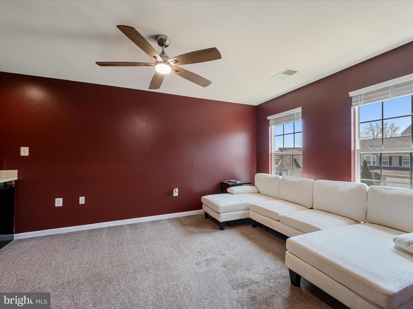 305 Fontana Circle photo 33