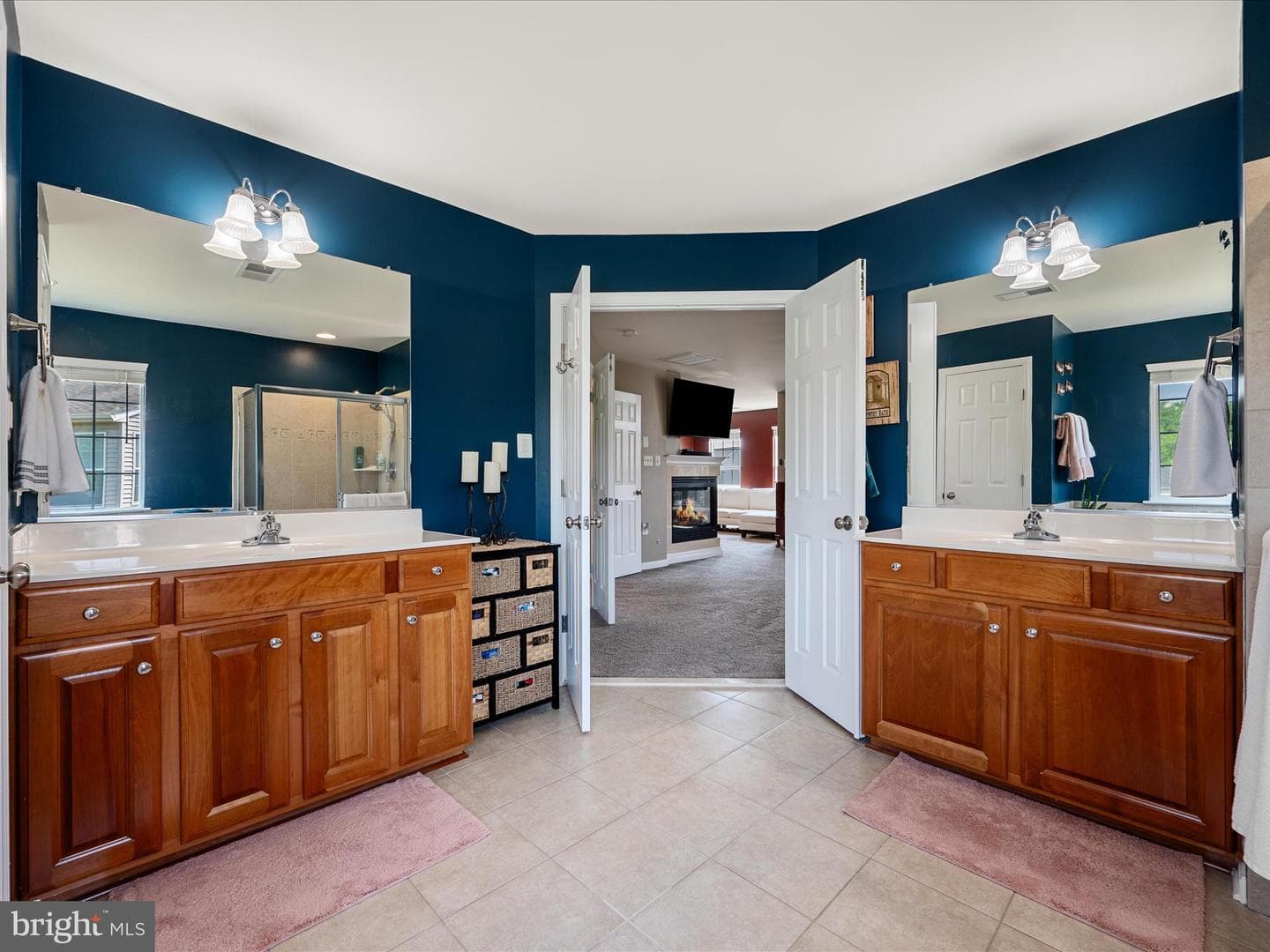 305 Fontana Circle photo 36